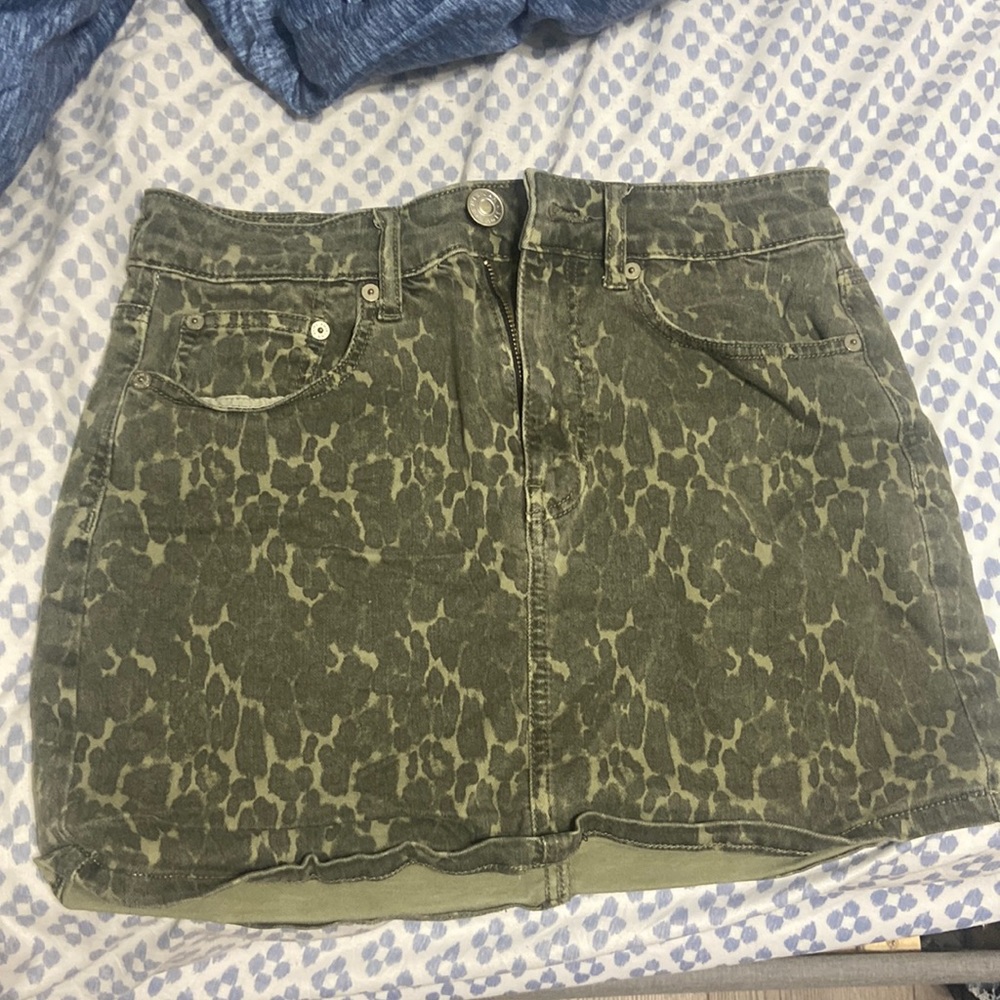 Camouflage American eagle jean skirt